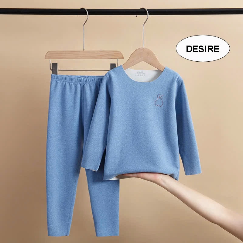 Desire Store, Đồ bộ giữ nhiệt trẻ em không đường viền chất liệu Nhung lót sợi nhiệt Derong siêu nhẹ mềm mại ấm áp DGN-004 - Xanh không viền, 140 (28-35kg) image 11 of 12