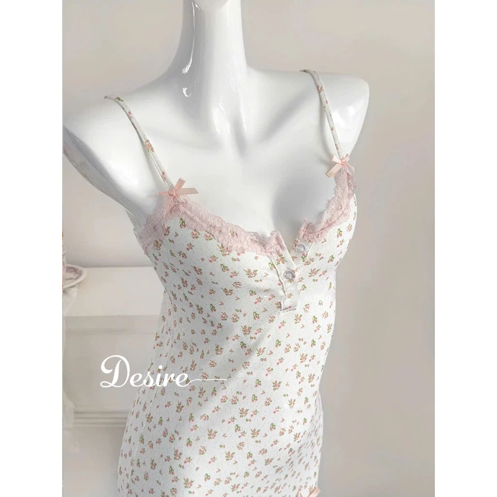 Desire Store, Váy Ngủ Hai Dây Hoa Nhí Phong Cách Sexy Girl - Đầm Ngủ Thun Gân Co Giãn Ôm Body Phối Nơ DESIRE C121 image 6 of 11