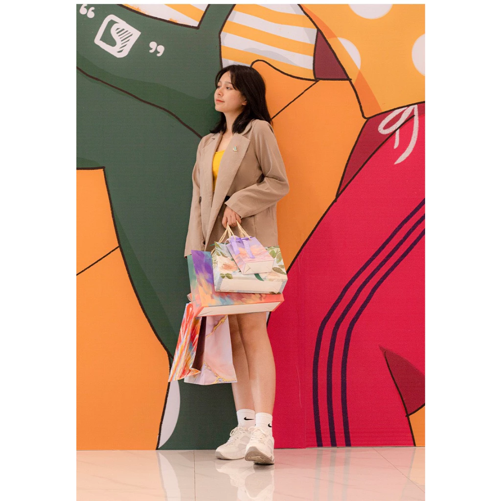 Desire Store, Túi giấy đựng quà sang trọng hoạ tiết tranh sơn dầu hình chữ nhật hộp quà thắt nơ lụa túi quà TQ-02 image 6 of 15