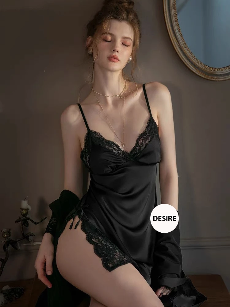Desire Store, Set Váy và áo choàng ngủ lụa Satin cao cấp mềm mại VN-245 image 2 of 10