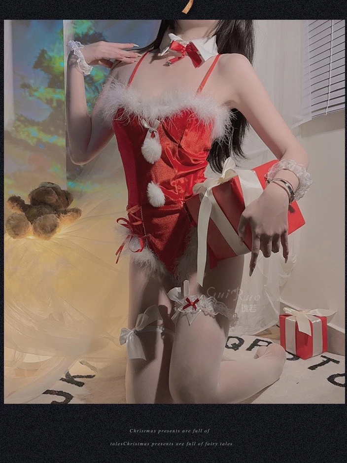 Desire Store, Bộ đồ ngủ nhung mềm cao cấp Cosplay cô nàng thỏ dịp Giáng sinh Noel quyến rũ DESIRE VN-2491 image 5 of 9