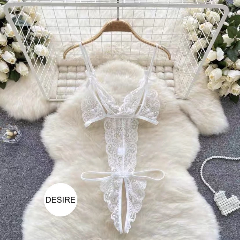 Desire Store, Set đồ lót liền thân ren xẻ đáy và Áo choàng lụa set lót ren gợi cảm sexy VN-8458-1 - Bộ lót ren trắng, L image 16 of 22