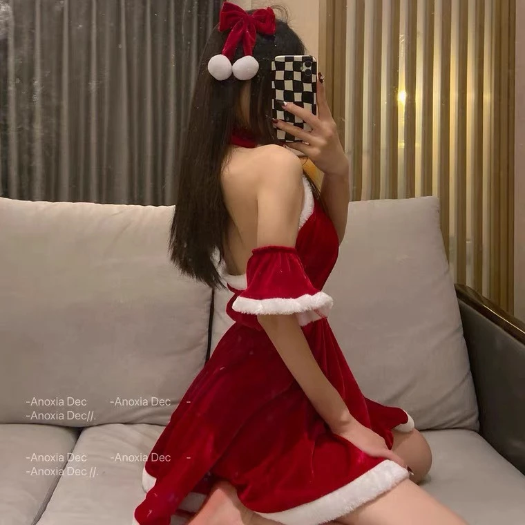 Desire Store, Váy ngủ nhung đỏ Cosplay hầu gái Giáng sinh Noel quyến rũ DESIRE VN-8578 image 6 of 8