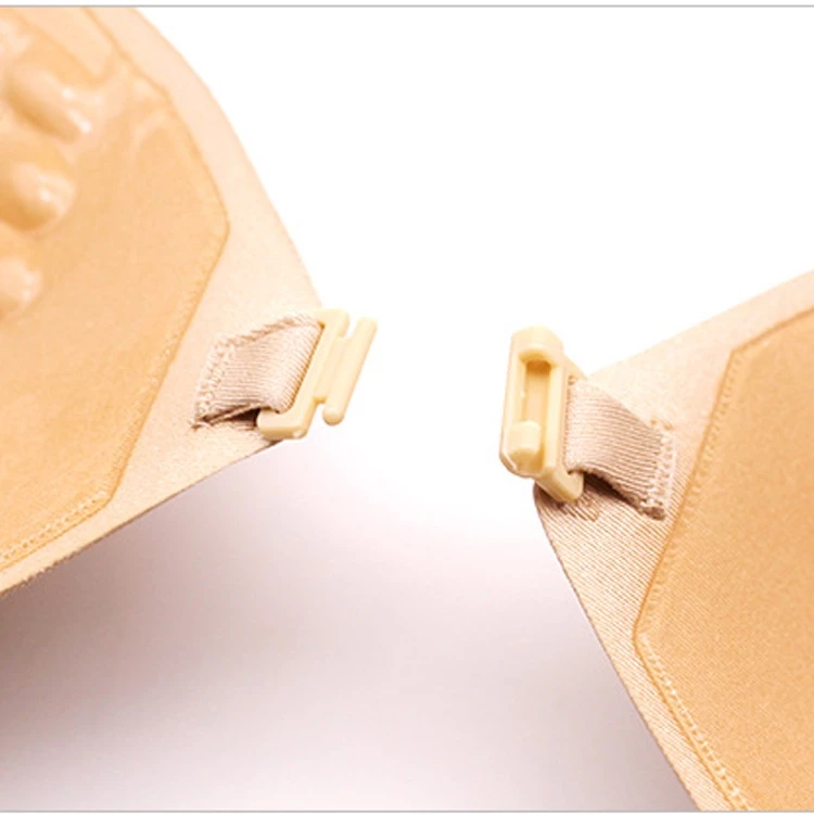 Desire Store, Miếng dán ngực cài trước siêu nâng ngực siêu dính, Áo bra dán Ngực Silicon bàn tay hở lưng 2,5cm image 2 of 11
