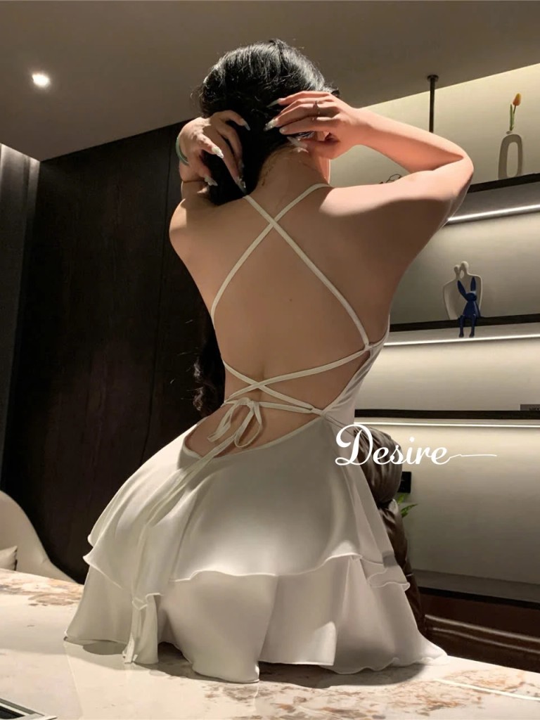 Desire Store, Váy ngủ lụa Đầm ngủ hai dây lụa kèm chip phối ren gợi cảm sexy VN-1068 image 8 of 12
