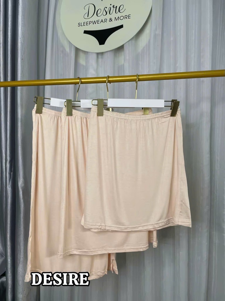 Desire Store, Chân Váy lót thun modal  (gỗ sồi) dáng xòe rộng thoải mái - Chân váy mặc lót thun mịn mát Desire VN-064-2 image 2 of 25