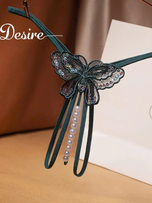 Desire Store, Quần lót lọt khe hình cánh bướm sexy gợi cảm QL-2242 image 4 of 12