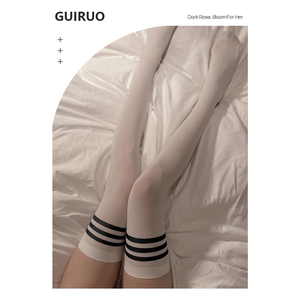 Desire Store, Tất cosplay nữ sinh loại thun trắng sọc đen chính hãng Guiruo hàng đẹp mềm T-011 image 5 of 19