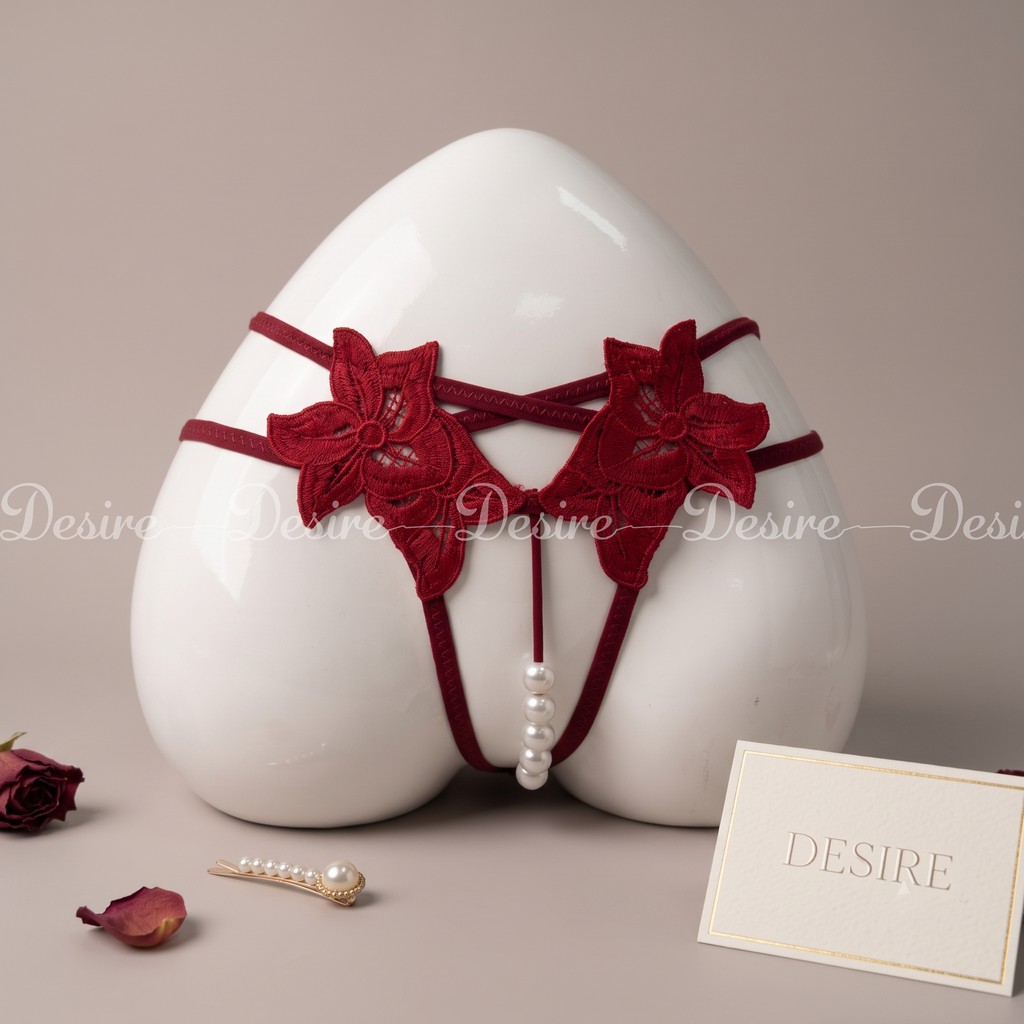 Desire Store, Quần lót ren mềm mại xẻ đáy đính ngọc trai sexy DESIRE QL-2066 image 6 of 13