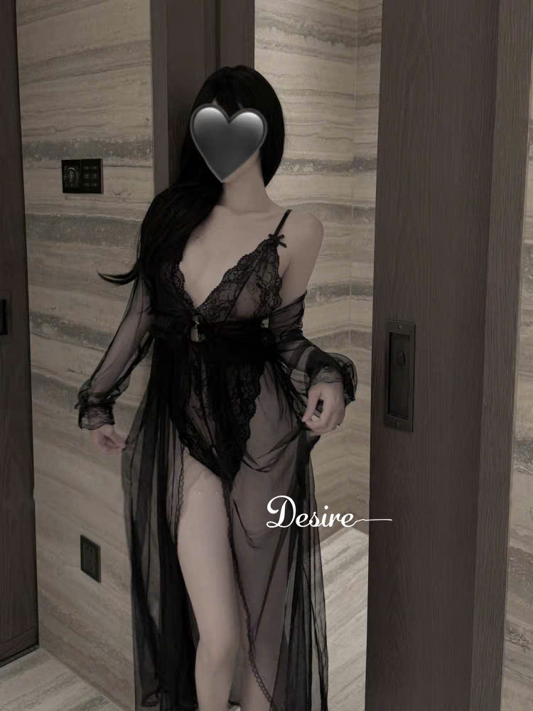 Desire Store, Set Bodysuit và Áo choàng ren xẻ đáy chéo lưng gợi cảm DESIRE VN-8683 image 3 of 12