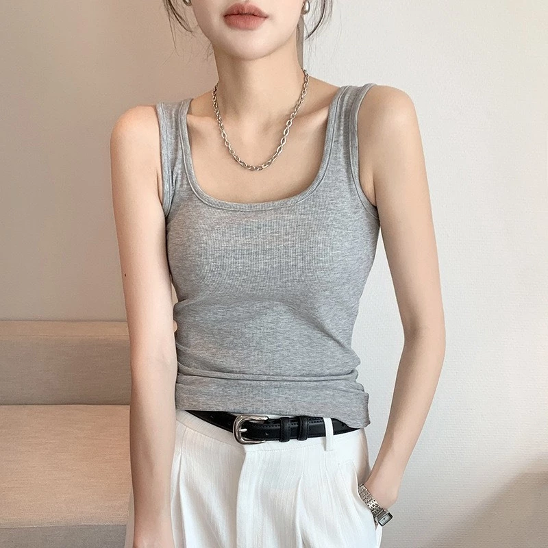 Desire Store, Áo ba lỗ dáng ôm cổ chữ U chất thun tăm mềm dày dặn phong cách năng động DESIRE AN-H237 image 6 of 13