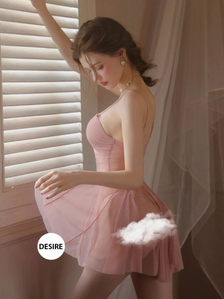 Desire Store, Váy ngủ ren xuyên thấu đính hoa kèm quần chip DESIRE VN-8610-1 image 4 of 10