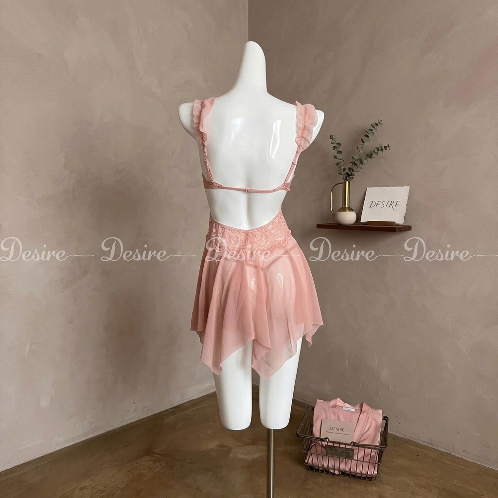 Desire Store, Váy Ngủ Ren Cài Trước Xuyên Thấu Có Mút Đệm Ngực Sexy Kèm Quần Chip DESIRE VN-1052-1 image 10 of 14