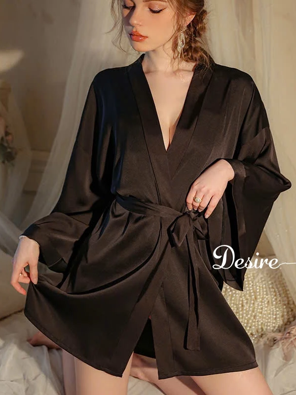 Desire Store, Áo choàng ngủ lụa tay ống rộng cao cấp Áo choàng cô dâu gợi cảm Bride hàng loại 1 VN-84301 image 5 of 8