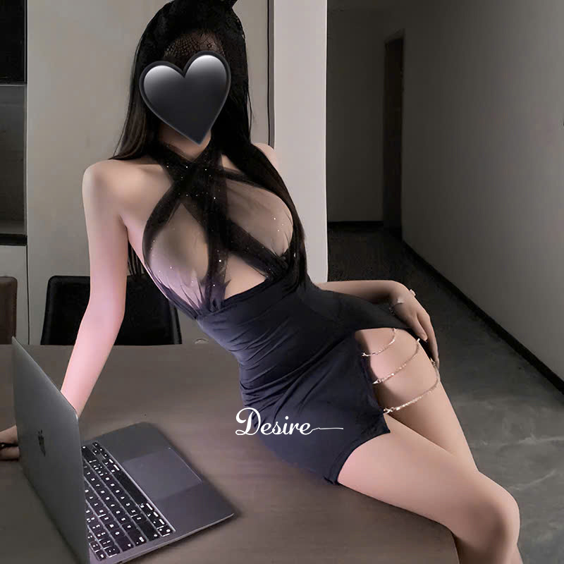 Desire Store, Váy ngủ cổ yếm phối lưới xẻ tà kèm chip phong cách sexy DESIRE VN-1291 image 4 of 8