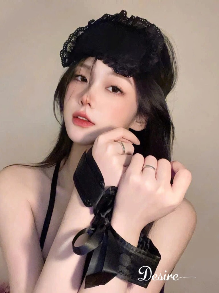 Desire Store, (Mẫu mới) Bịt mắt bằng ren - Phụ kiện phòng ngủ gợi cảm DESIRE BM-ZY image 6 of 11