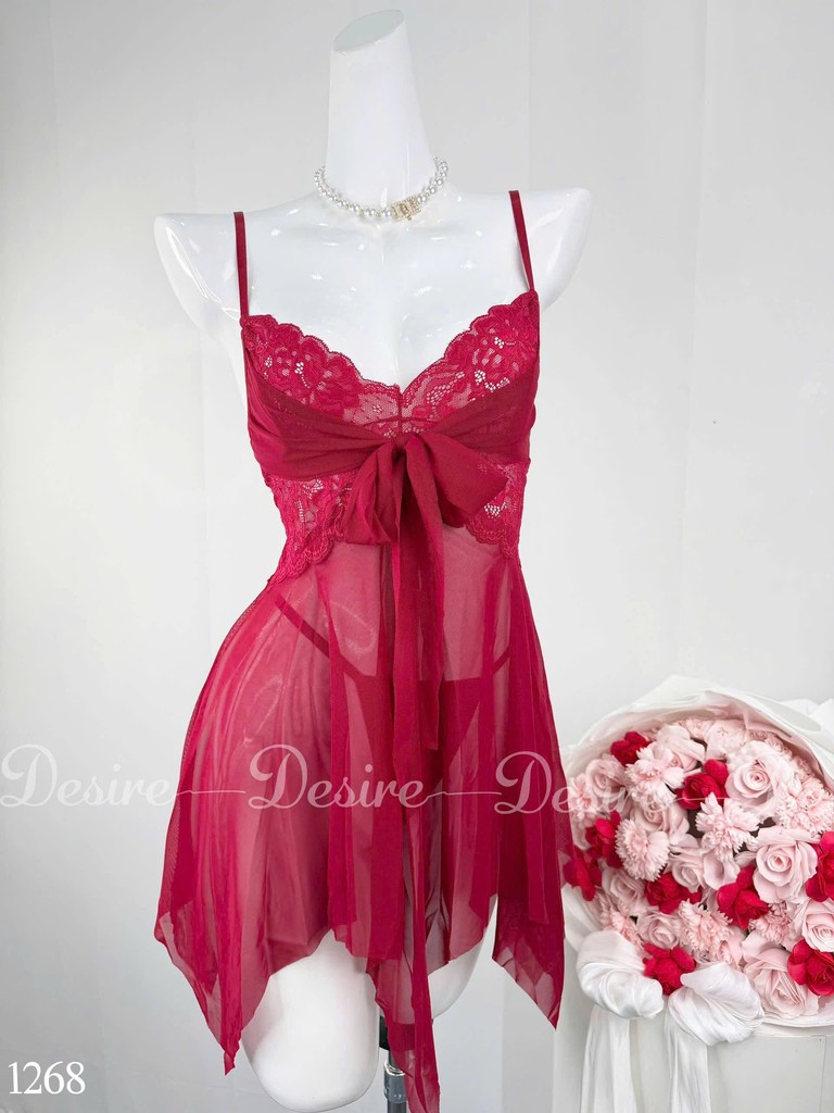 Desire Store, Váy Ngủ Ren Lưới Tà Tách Sành Điệu Tôn Dáng DESIRE-1268 (Stylish, Figure-Flattering Lace and Mesh Slit-Hem Nightgown DESIRE-1268) image 4 of 9