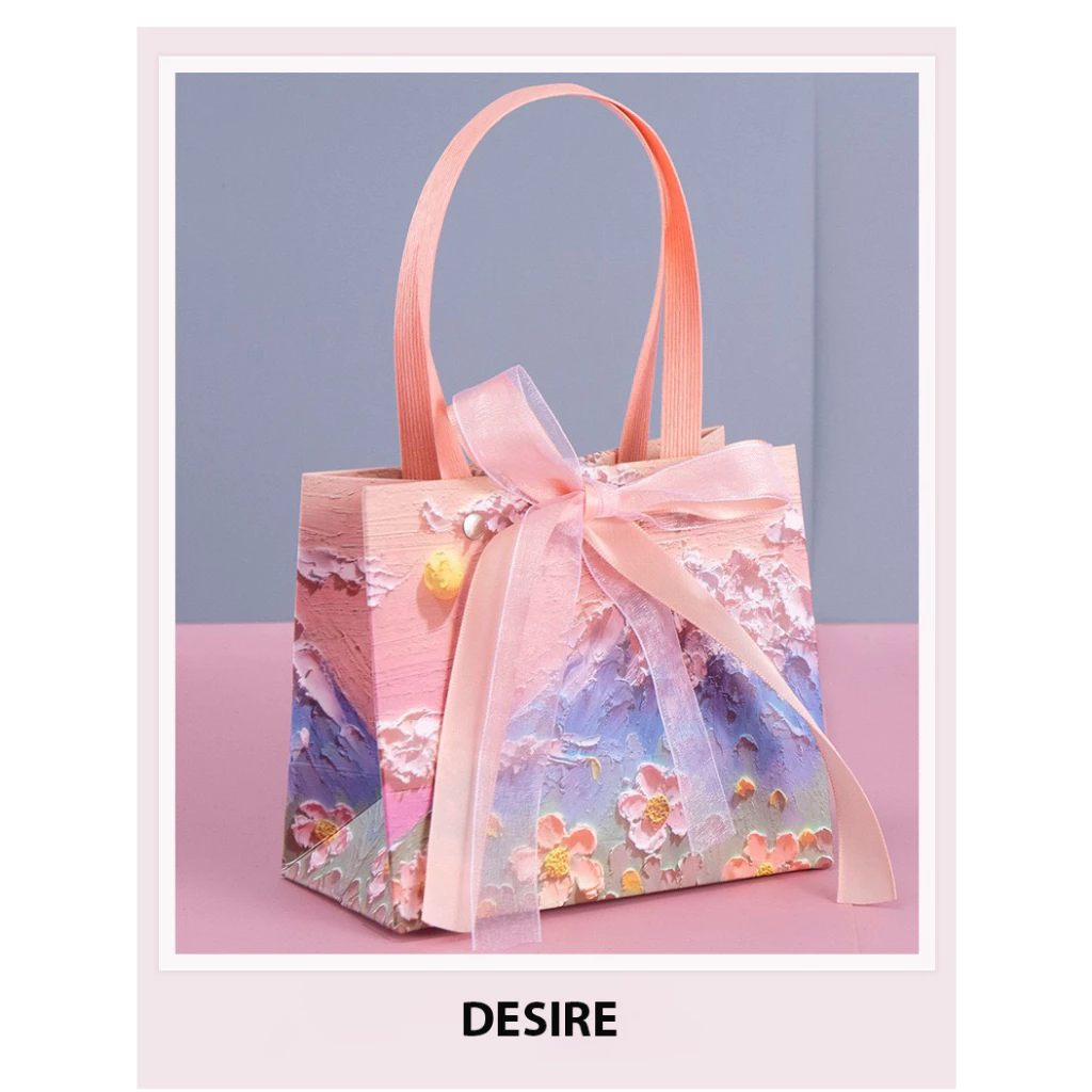 Desire Store, Túi Giấy Quà Tặng In Tranh Nghệ Thuật Cao Cấp sang Hộp quà đẹp TQ-01 image 9 of 14