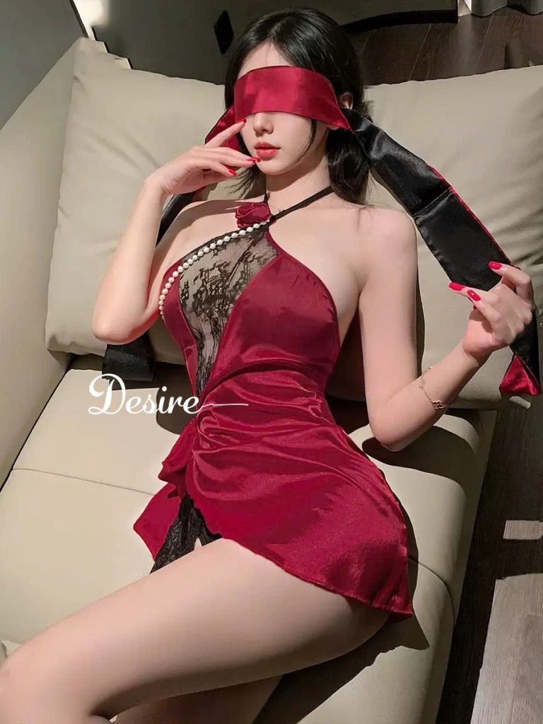 Desire Store, Váy Ngủ Sexy Cổ Yếm Đỏ Quyến Rũ - Đầm Ngủ Đính Hoa Hồng Phối Ren Sang Trọng DESIRE ZY181 image 4 of 11