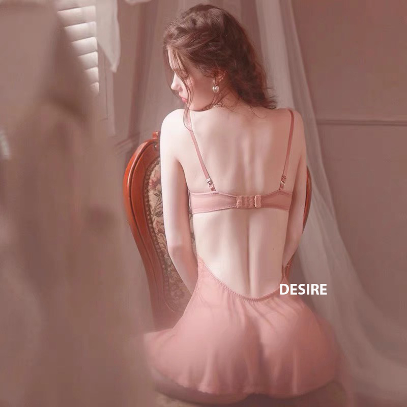Desire Store, Váy ngủ ren sexy tôn vòng 1 cut out lưng gợi cảm kèm chip DESIRE VN-8633-1 image 2 of 9