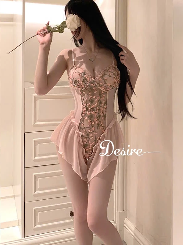 Desire Store, Váy ngủ ren liền thân Bodysuit ren chất mềm mịn DESIRE VN-1130-1 image 4 of 9