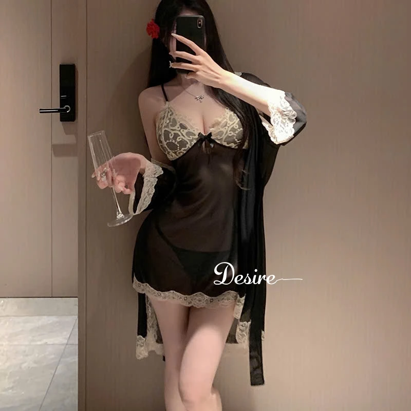 Desire Store, Set Váy ngủ ren, Áo choàng và Quần lót ren DESIRE VN-1078 - Đen image 11 of 15