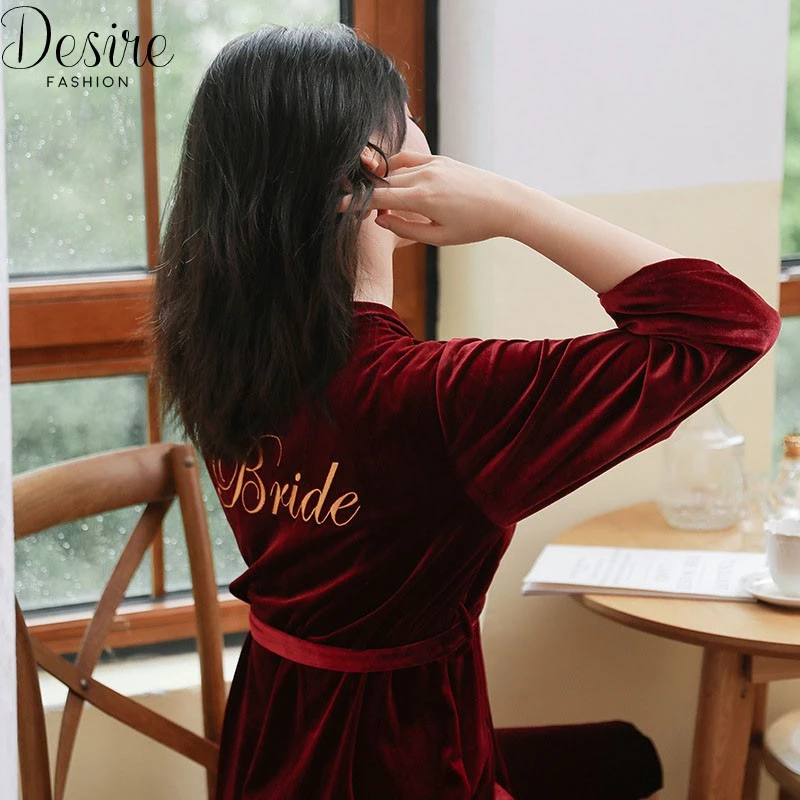Desire Store, Áo choàng nhung đỏ đô cao cấp thêu chữ Bride VNN-0079 image 6 of 9