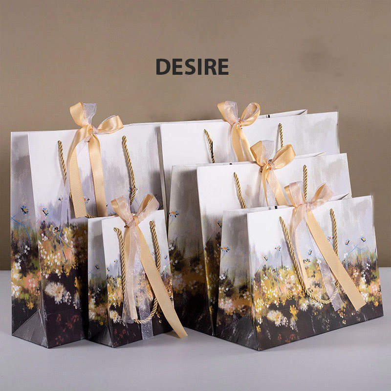 Desire Store, Túi giấy đựng quà sang trọng hoạ tiết tranh sơn dầu hình chữ nhật hộp quà thắt nơ lụa túi quà TQ-02 - Túi Hoạ tiết 5, XL 43 x 32 x14cm image 13 of 15