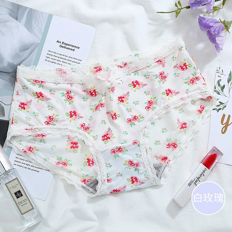 Desire Store, Quần lót hoa viền ren lưng thấp QLN-0031 image 5 of 6