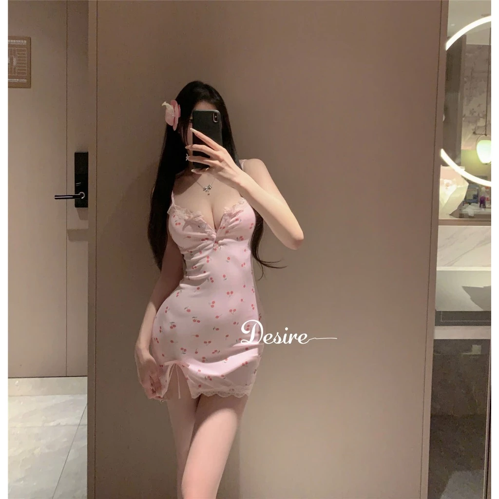 Desire Store, Váy ngủ hai dây ôm body họa tiết cherry - Đầm ngủ nữ viền ren xẻ tà thắt nơ quyến rũ DESIRE C123 image 8 of 10
