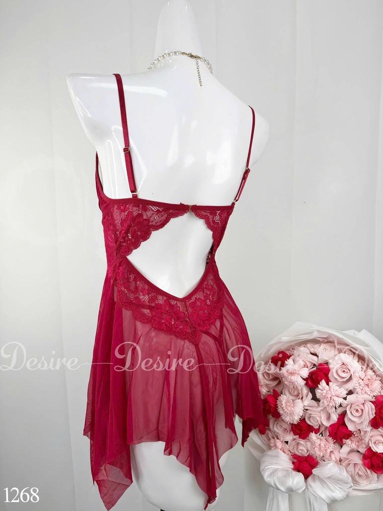 Desire Store, Váy Ngủ Ren Lưới Tà Tách Sành Điệu Tôn Dáng DESIRE-1268 (Stylish, Figure-Flattering Lace and Mesh Slit-Hem Nightgown DESIRE-1268) image 7 of 9