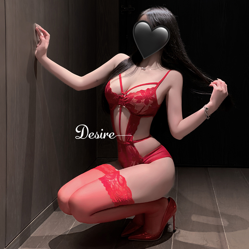 Desire Store, 1061 Bodysuit ren liền thân hoa xuyên thấu ôm dáng cut eo sexy quyến rũ DESIRE image 9 of 20