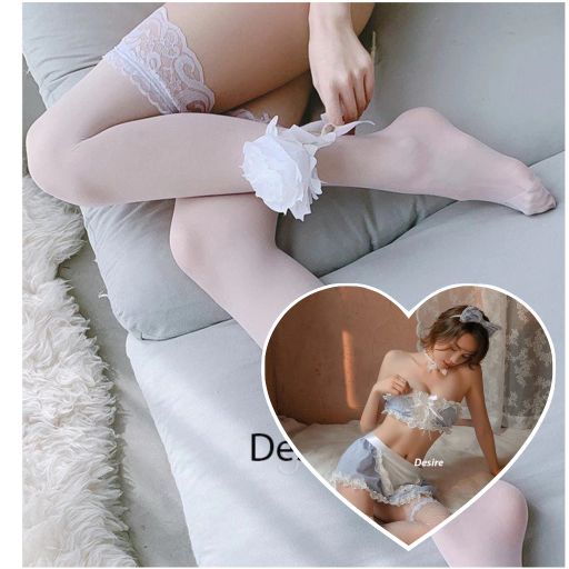 Bộ đồ ngủ hoá trang Cosplay hầu gái ba mảnh caro xanh cup ngực áo quây DESIRE VN-8114 Set + Tất 03 - Available variant