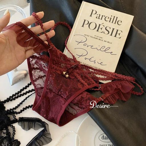 Desire Store, Quần Lót Ren Nữ Lưng Dây Đan Phối Bèo Voan Đính Chuông Xinh Xắn  - 100.000 ₫