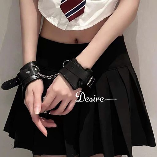 Bộ đồ chơi BDSM 9 món sexy - Đồ chơi tình dục DESIRE  Còng tay đen - Available variant