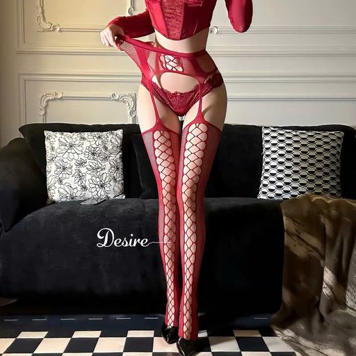 Tất Lưới Đỏ Liền Đai Kẹp Họa Tiết Mắt Xích Viền Thân Cao Cấp DESIRE-7324 Đỏ - Available variant