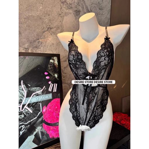 Set Bodysuit và Áo choàng ren xẻ đáy chéo lưng gợi cảm DESIRE VN-8683 Váy đen L - Available variant